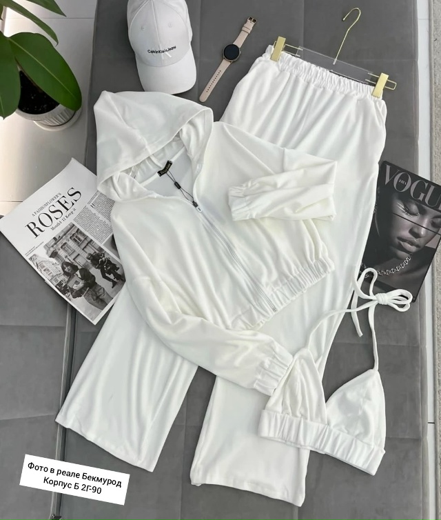 Спортивный костюм 23070098