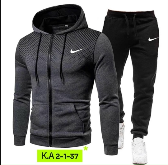 Спортивный костюм 23074165