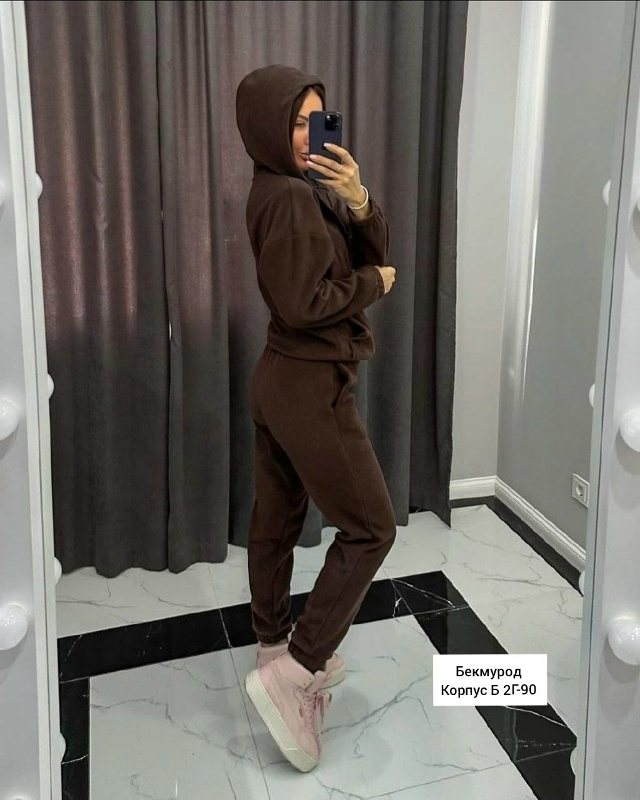 Спортивный костюм 23073974