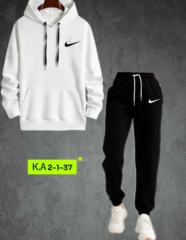 Спортивный костюм 23081127