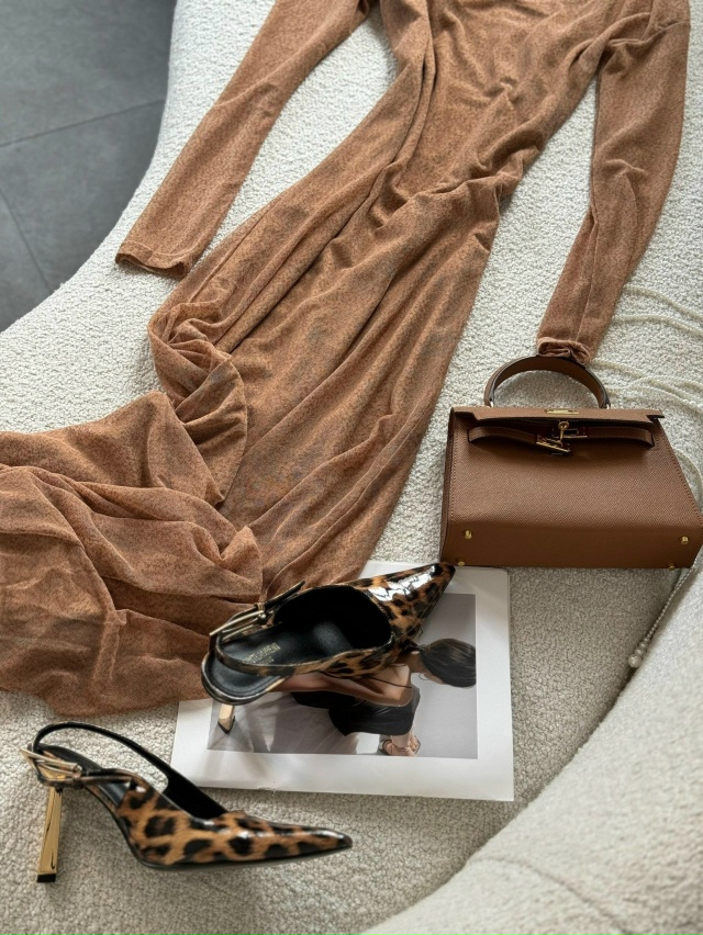 Платье 23082564