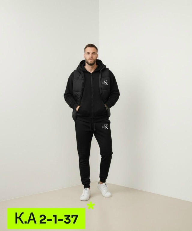 Спортивный костюм 23085466