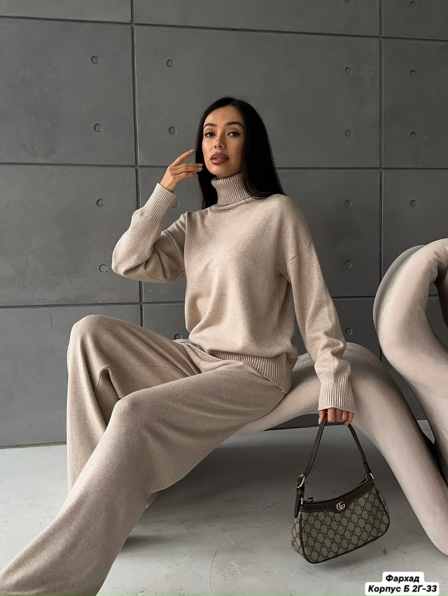 Костюм 23087059