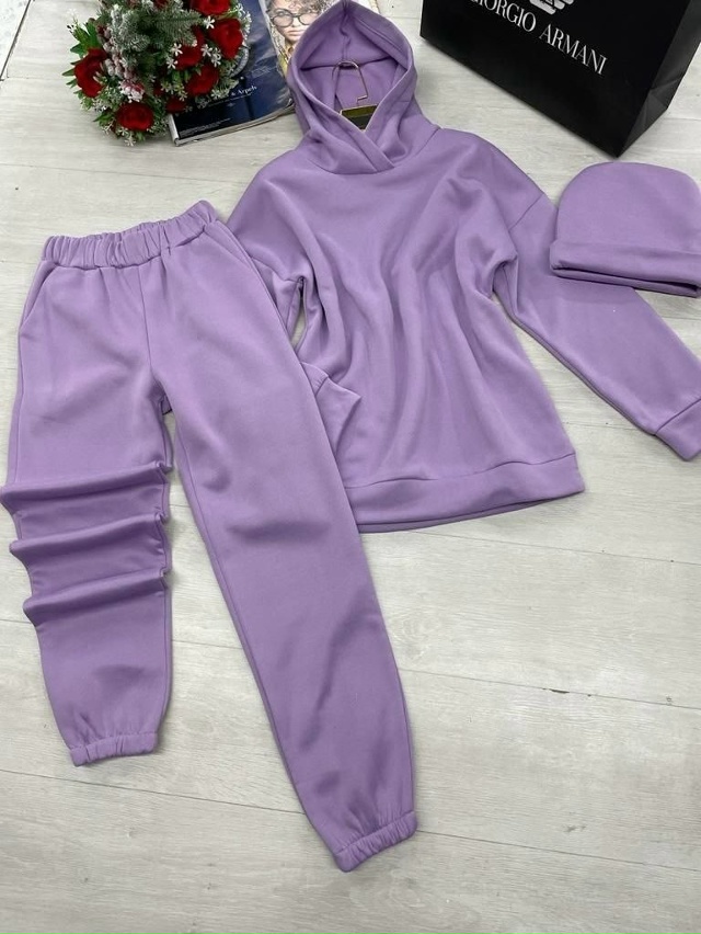 Спортивный костюм 23090981