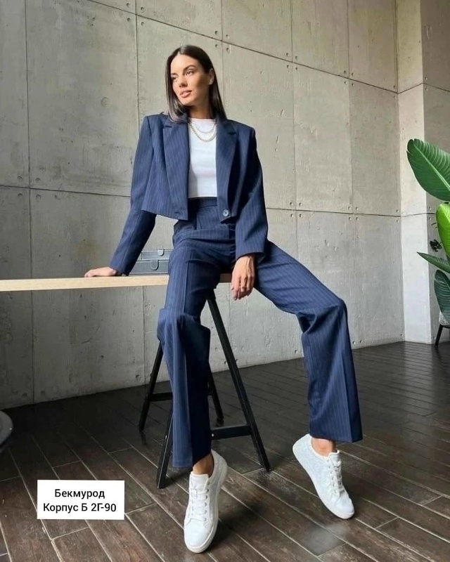 Костюм 23091801