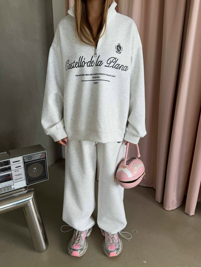 Спортивный костюм 23093040