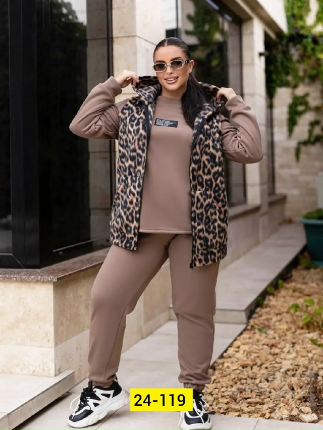 Спортивный костюм 23093566