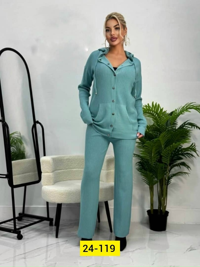 Костюм 23095188