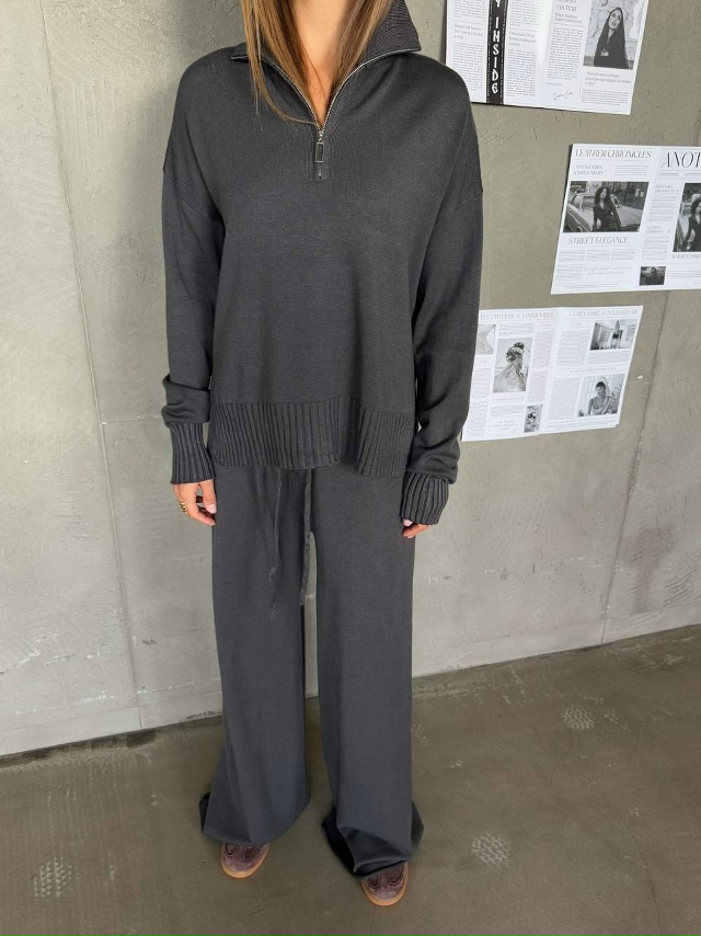 Костюм 23096007