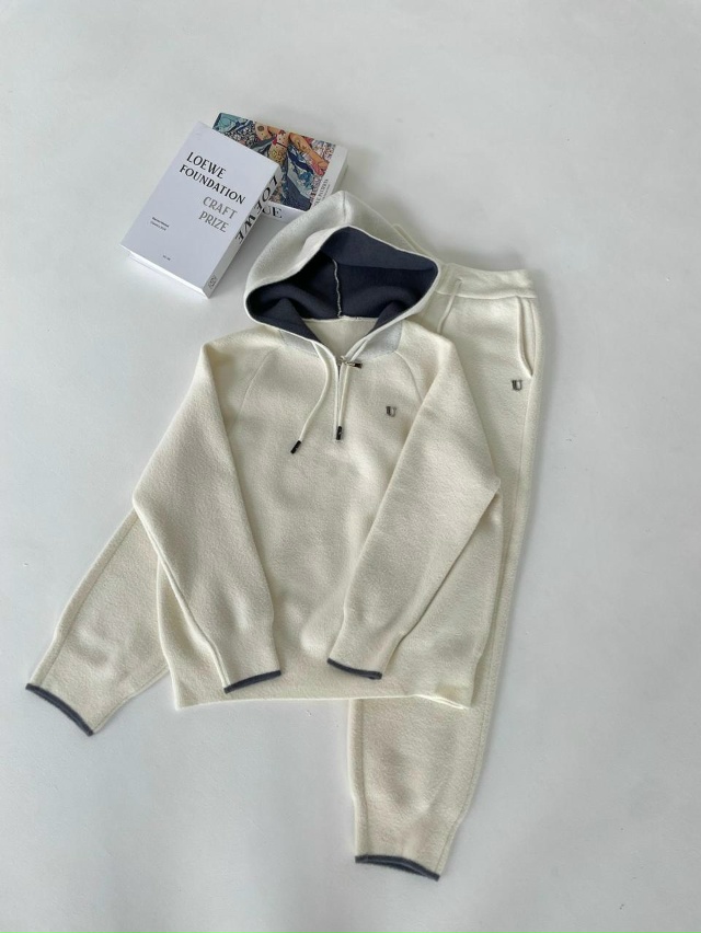 Костюм 23096419