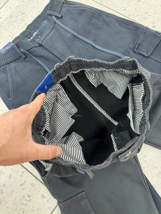 Спортивные брюки 23096339