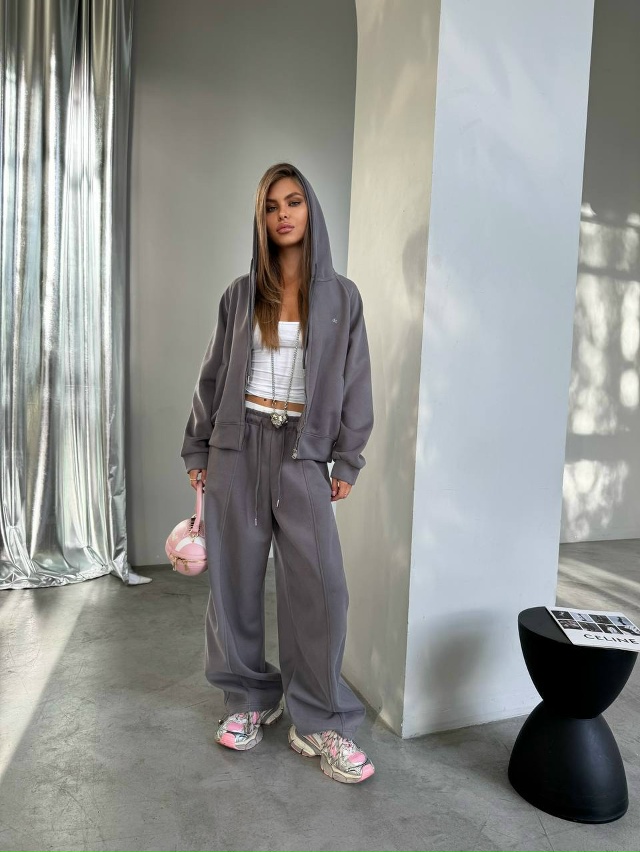 Спортивный костюм 23099768