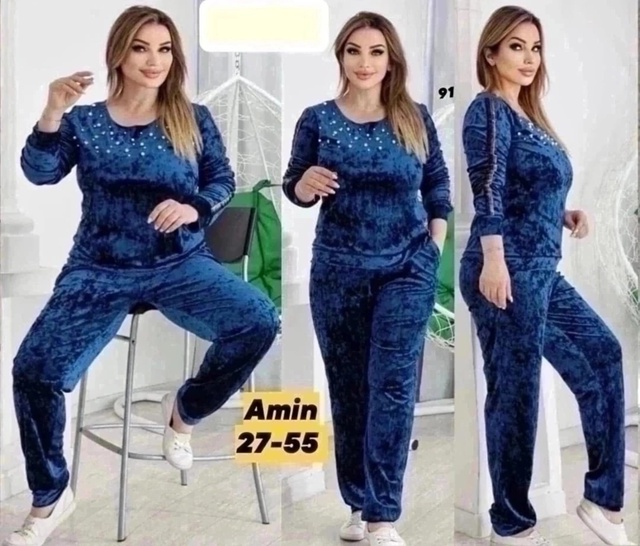 Костюм 23100040