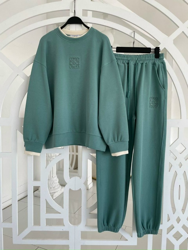 Спортивный костюм 23099833