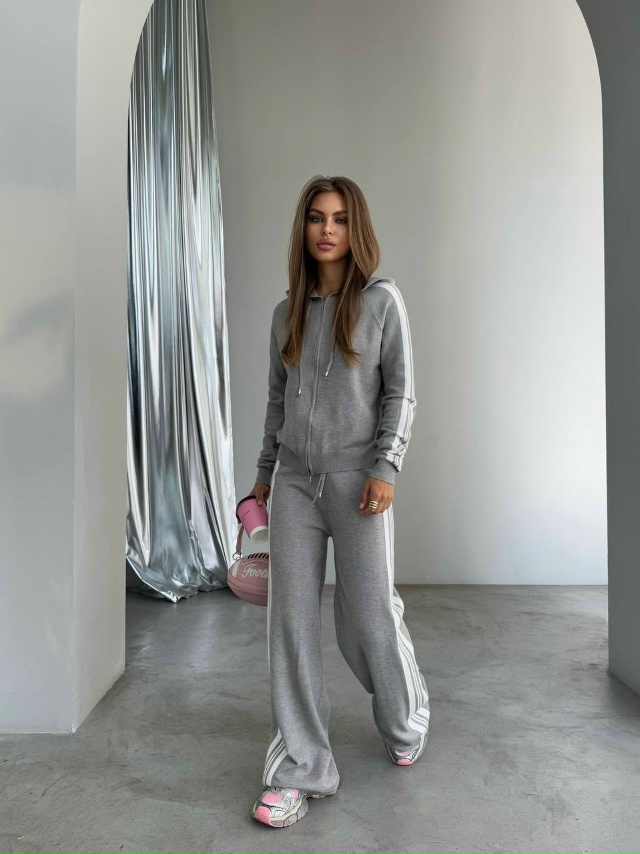 Костюм 23100366