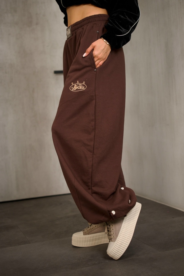 Спортивные брюки 23102658