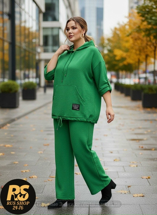 Спортивный костюм 23103687