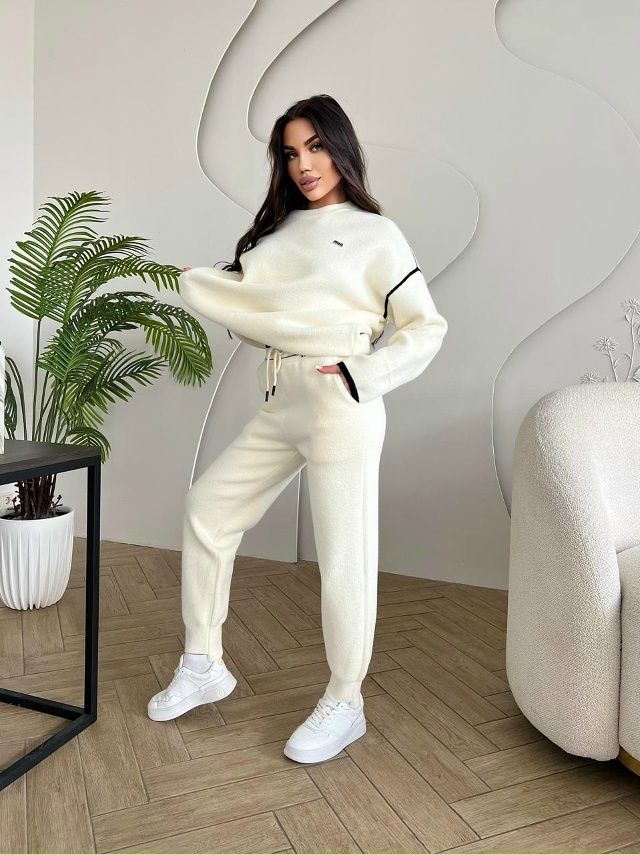 Костюм 23105403