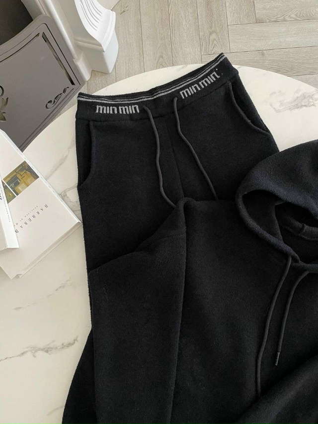 Костюм 23108234