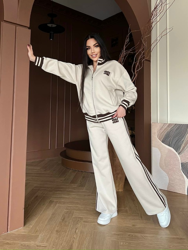 Костюм 23113068