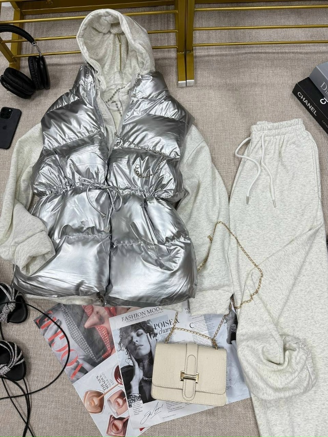 Спортивный костюм 23117984