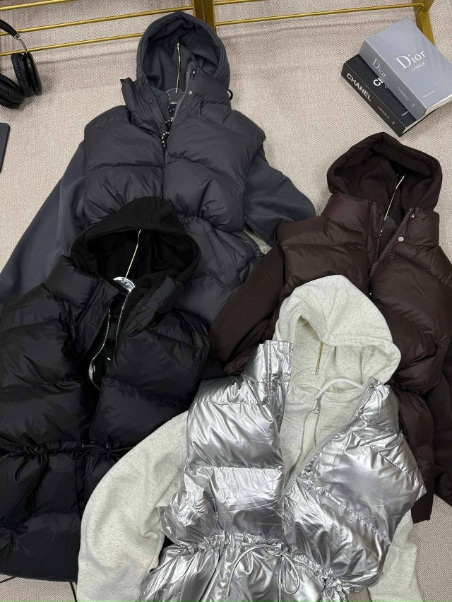 Спортивный костюм 23117984