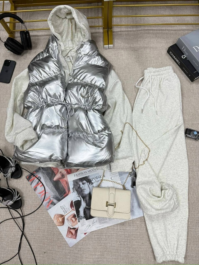 Спортивный костюм 23117984