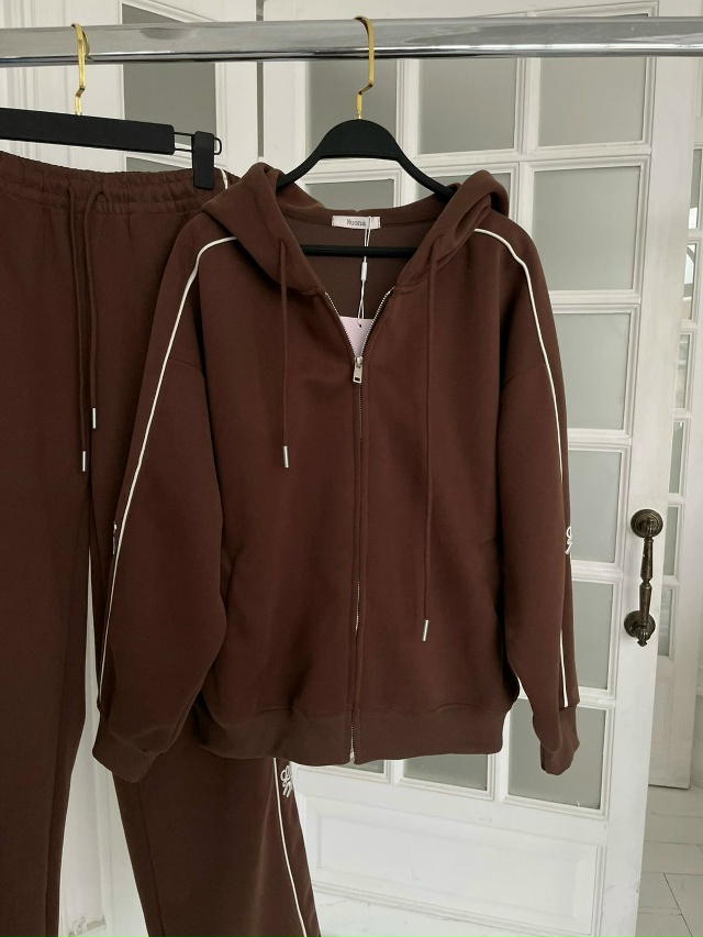 Спортивный костюм 23118782