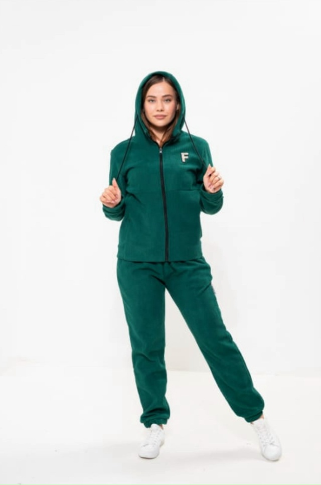 Спортивный костюм 23118416