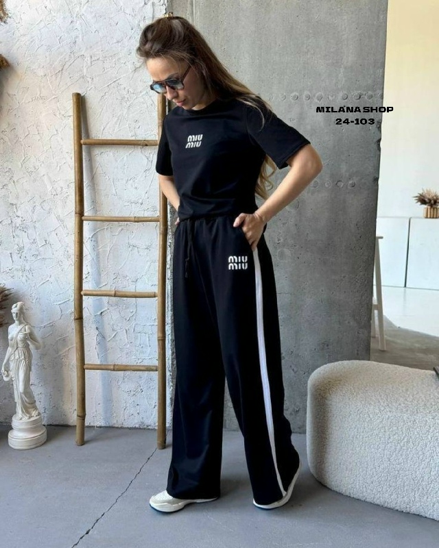 Спортивный костюм 23118948