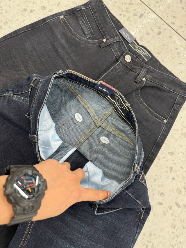 Джинсы 23121911