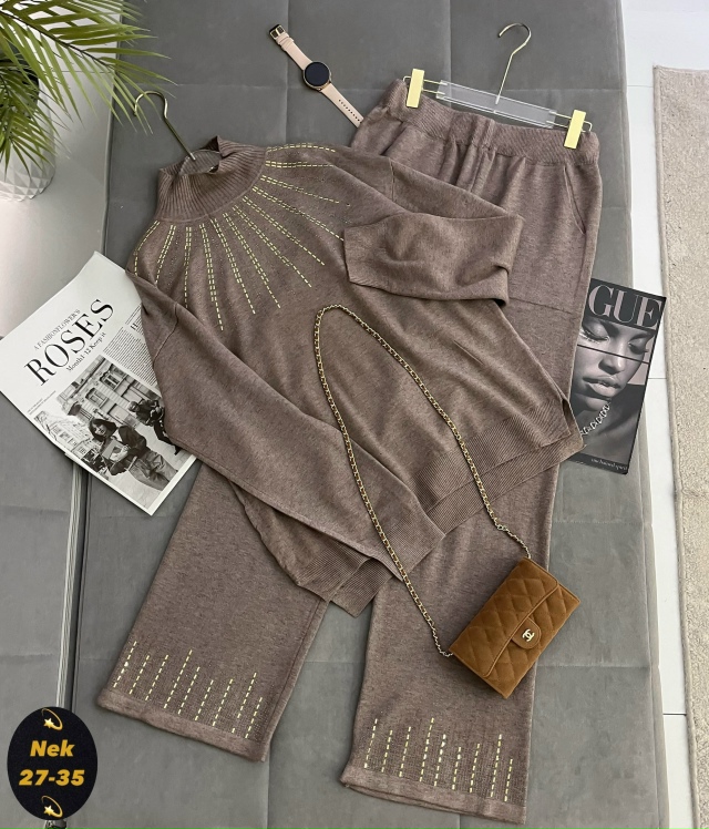 Костюм 23125012