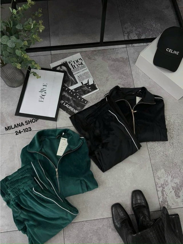 Спортивный костюм 23124285