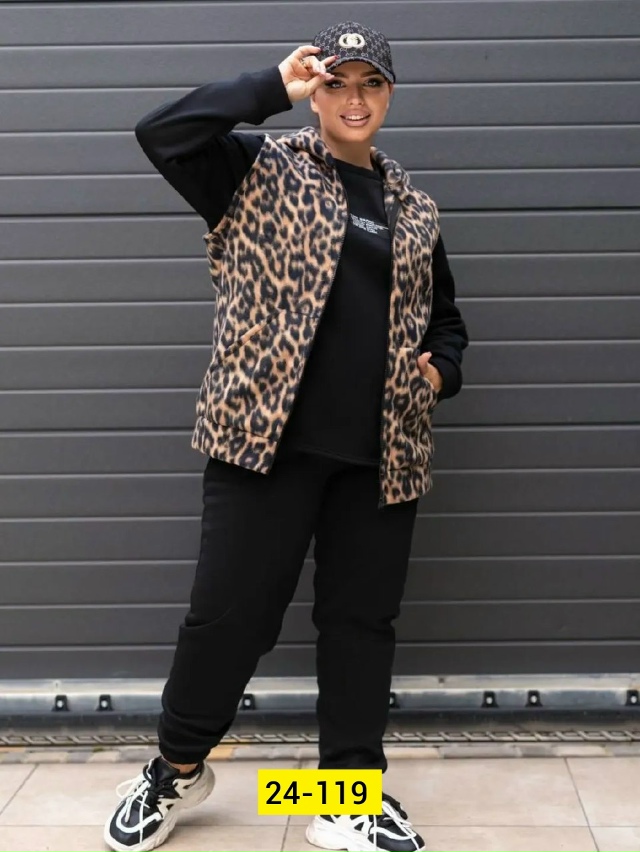 Спортивный костюм 23126597