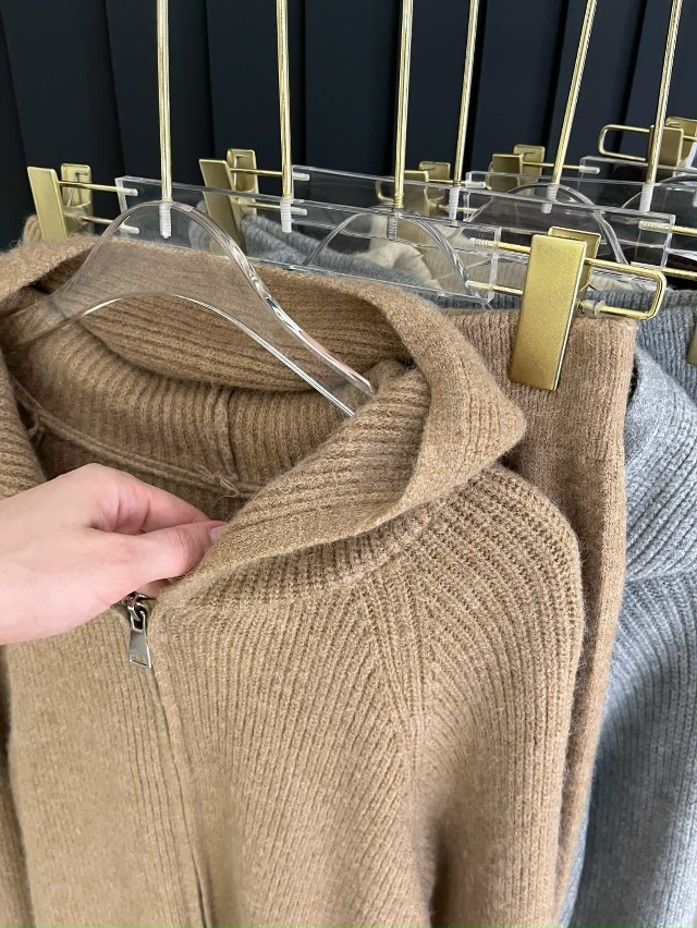 Спортивный костюм 23126573