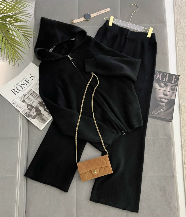 Спортивный костюм 23126573