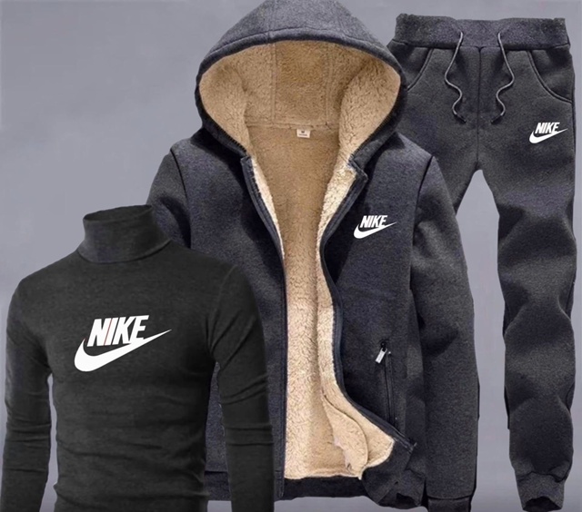 Спортивный костюм 23127829