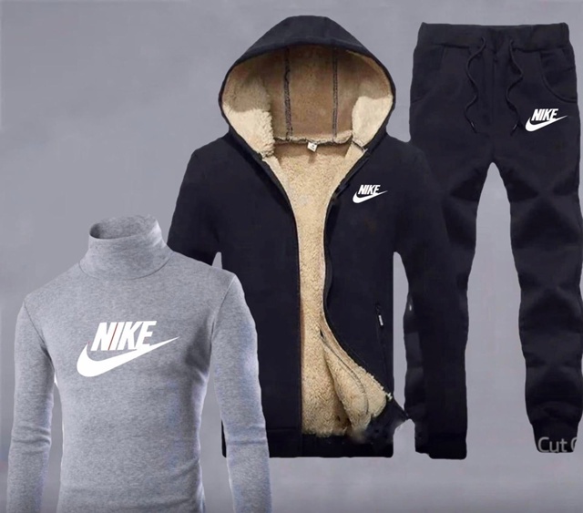 Спортивный костюм 23127829