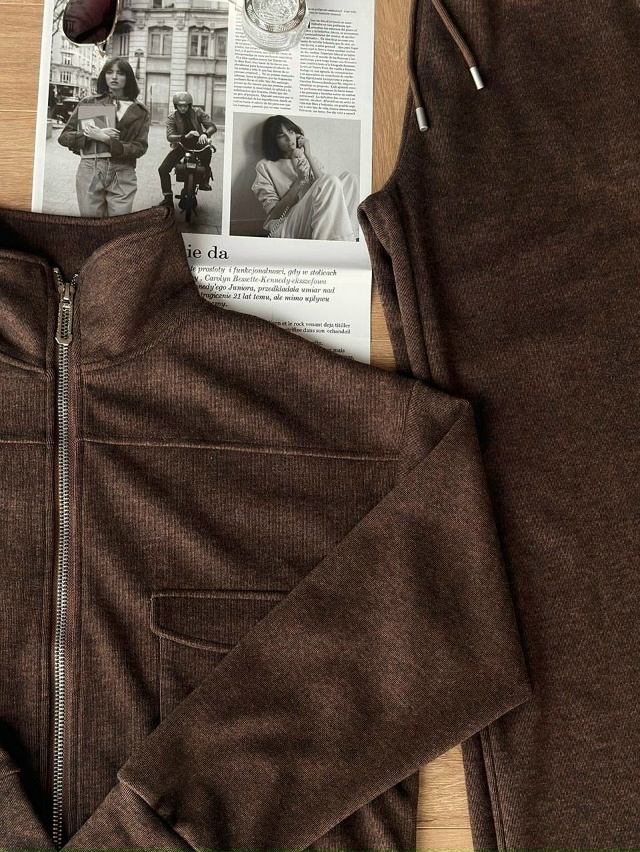 Спортивный костюм 23130080