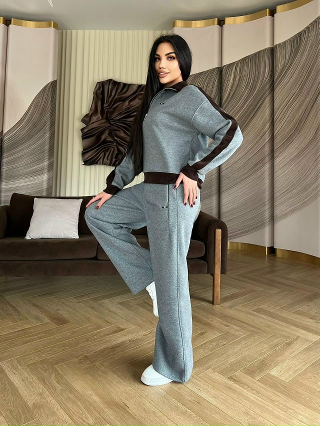 Спортивный костюм 23130079