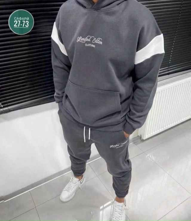 Спортивный костюм 23132358