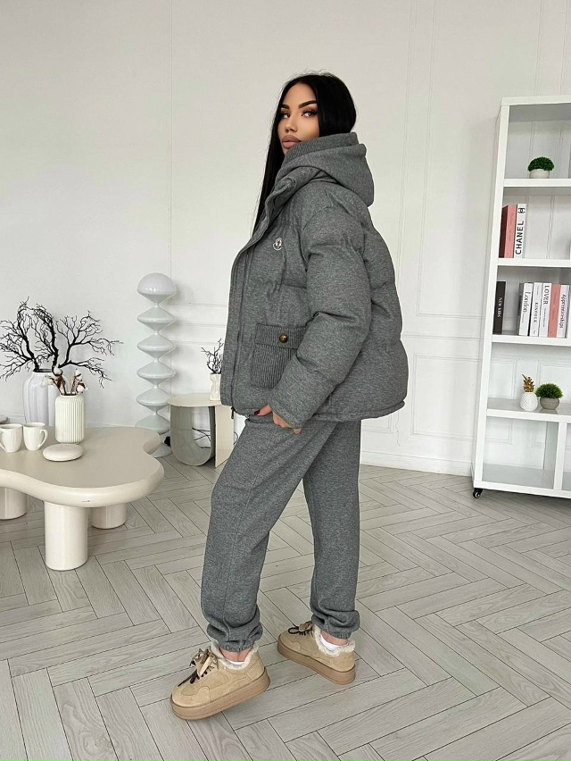 Спортивный костюм 23133065