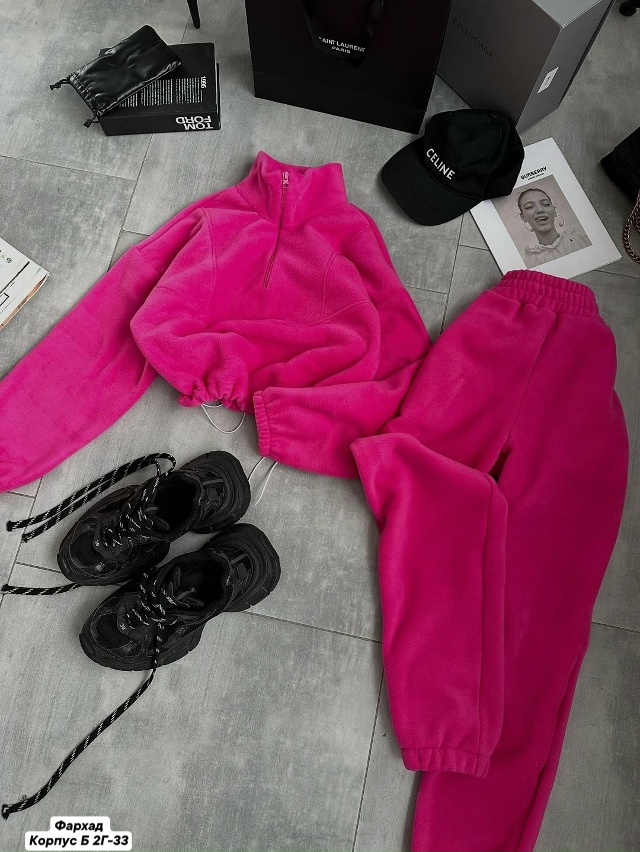 Спортивный костюм 23133412