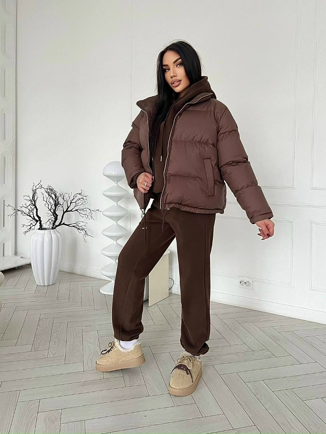 Спортивный костюм 23132913