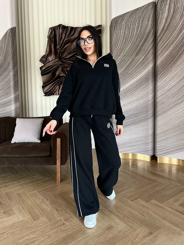 Спортивный костюм 23134564