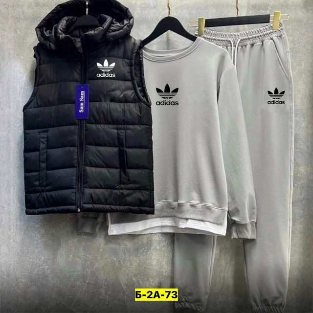 Спортивный костюм 23136245