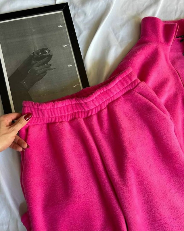 Спортивный костюм 23136640