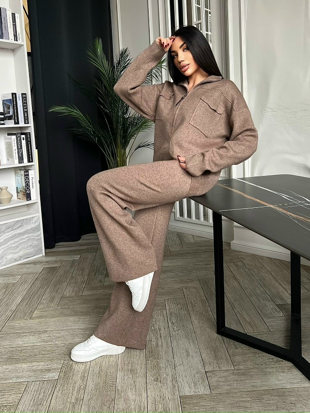 Спортивный костюм 23138150