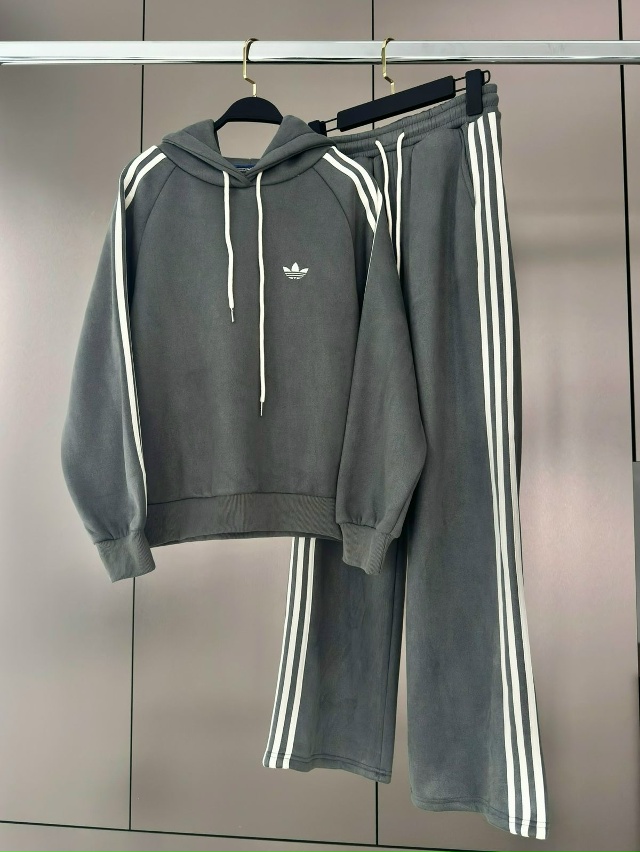 Костюм 23140958