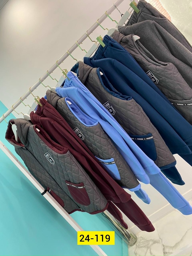 Спортивный костюм 23142108